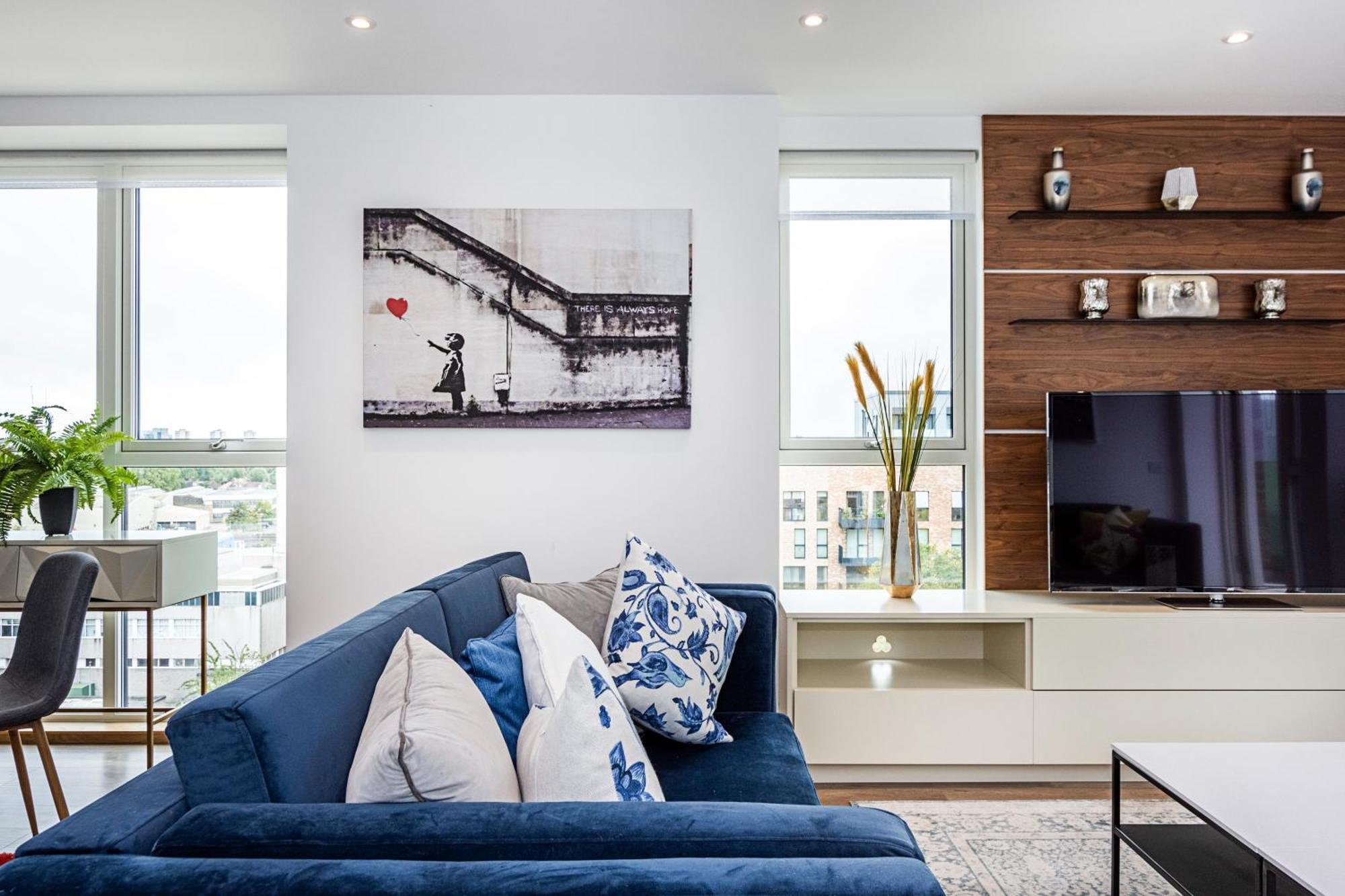 Chiswick Park 3 Bed 3 Bath West London - Parking Apartman Kültér fotó